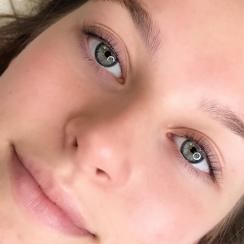 eyebrow
